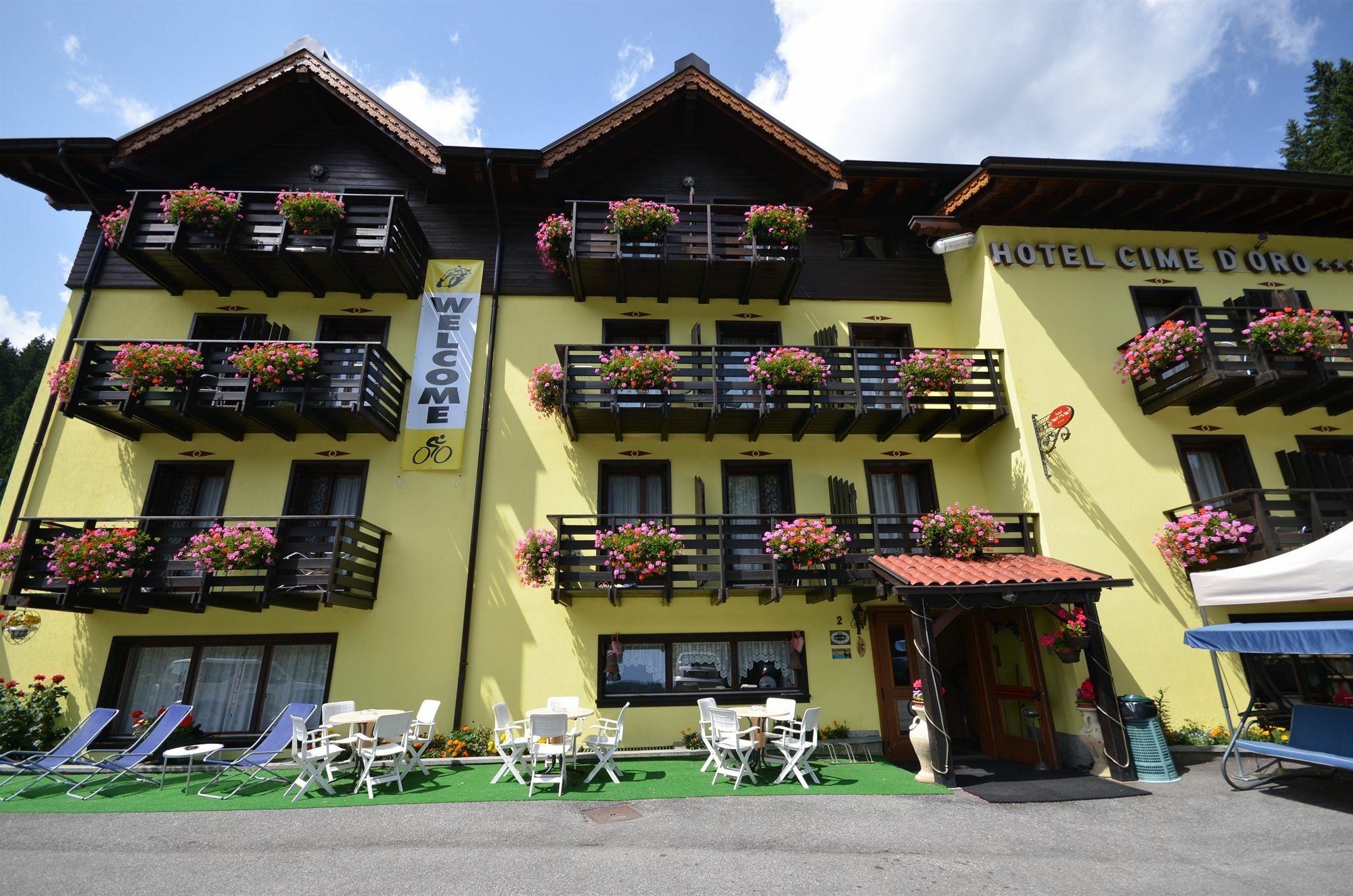 Hotel Cime D'Oro Madonna di Campiglio Exterior photo