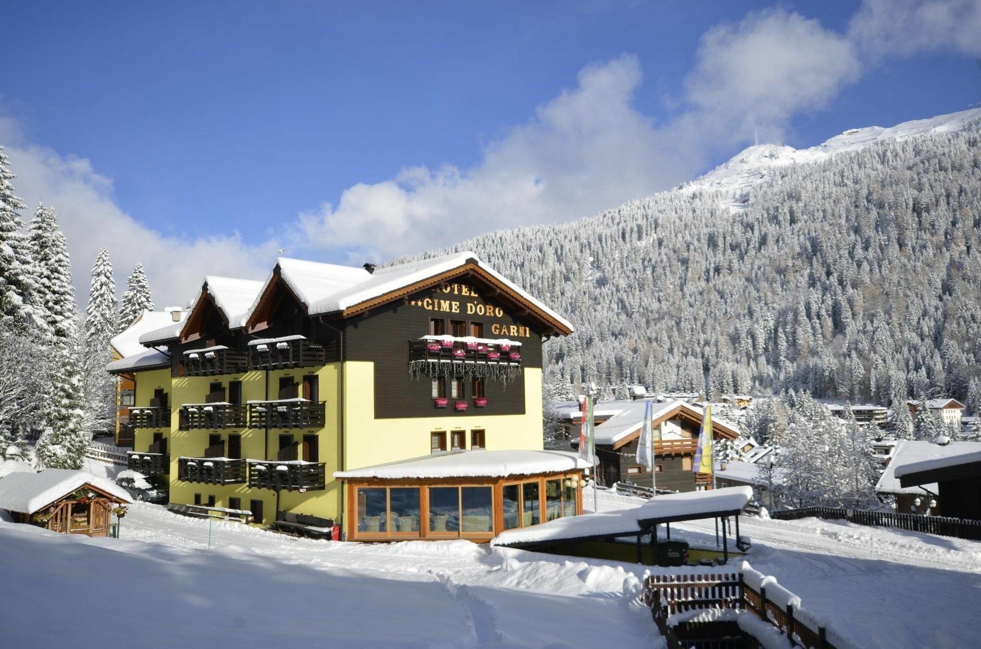 Hotel Cime D'Oro Madonna di Campiglio Exterior photo