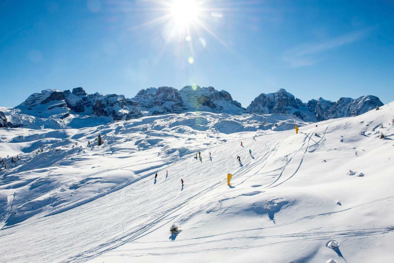 Hotel Cime D'Oro Madonna di Campiglio Exterior photo